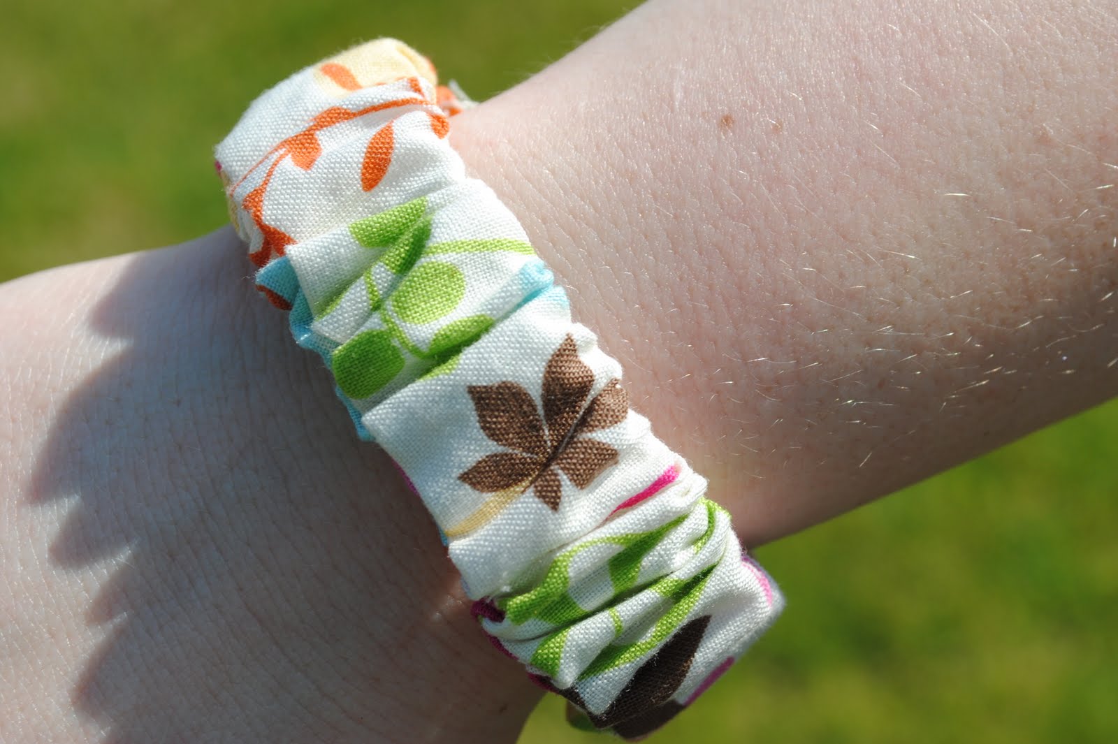 Life of a Modern Mom Sew Something Saturday! Fabric Bracelet